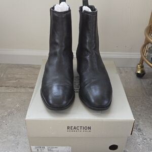 Kenneth Cole Reaction Chelsea Black Boots